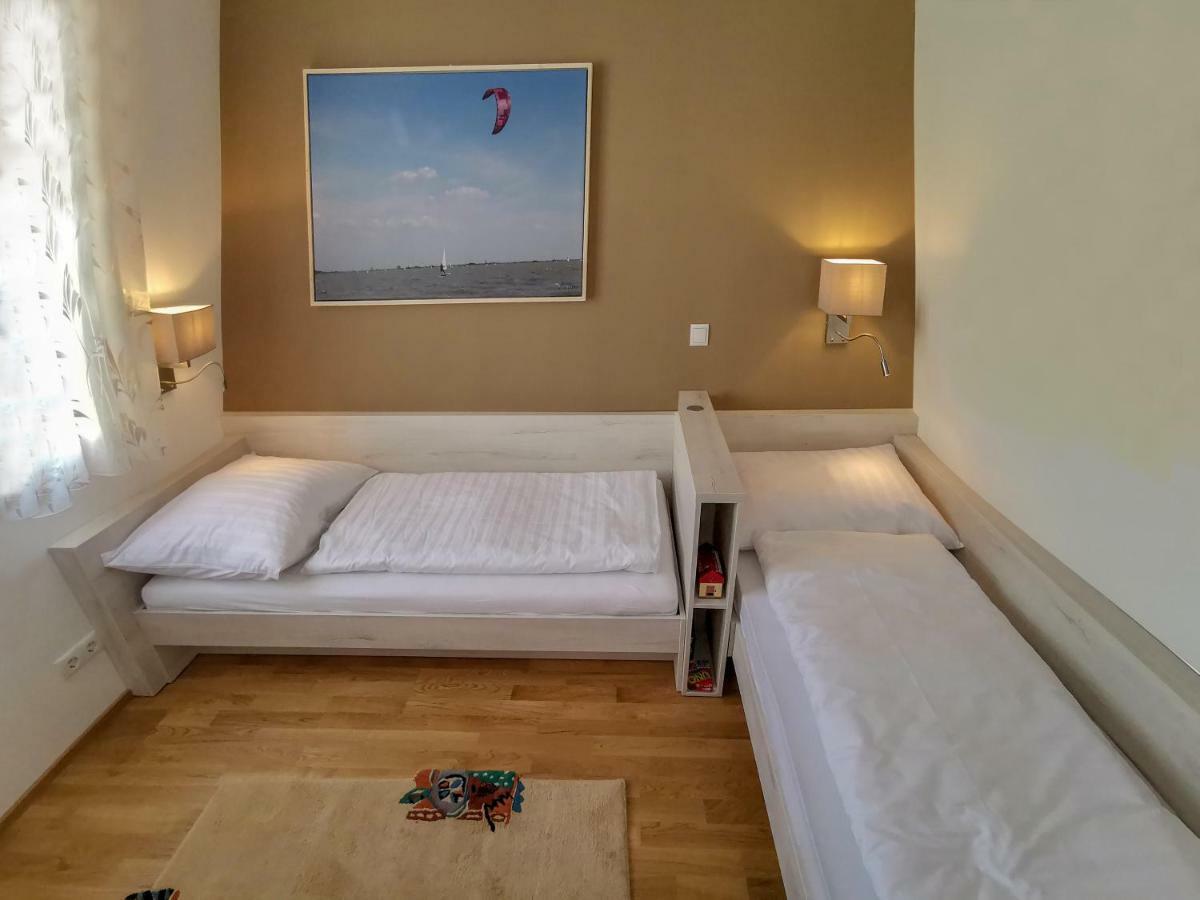 Pannonia Appartements Neusiedl am See Esterno foto